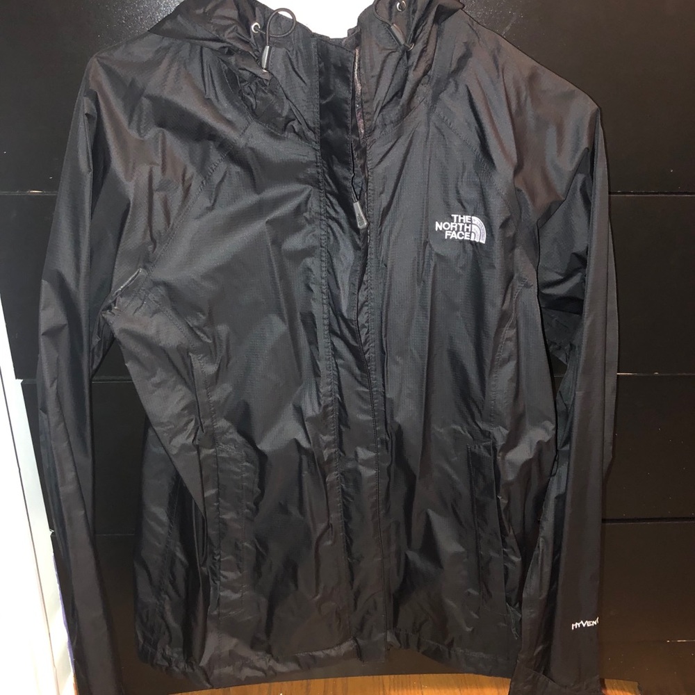 Womens’s Small Northface Rain Coat